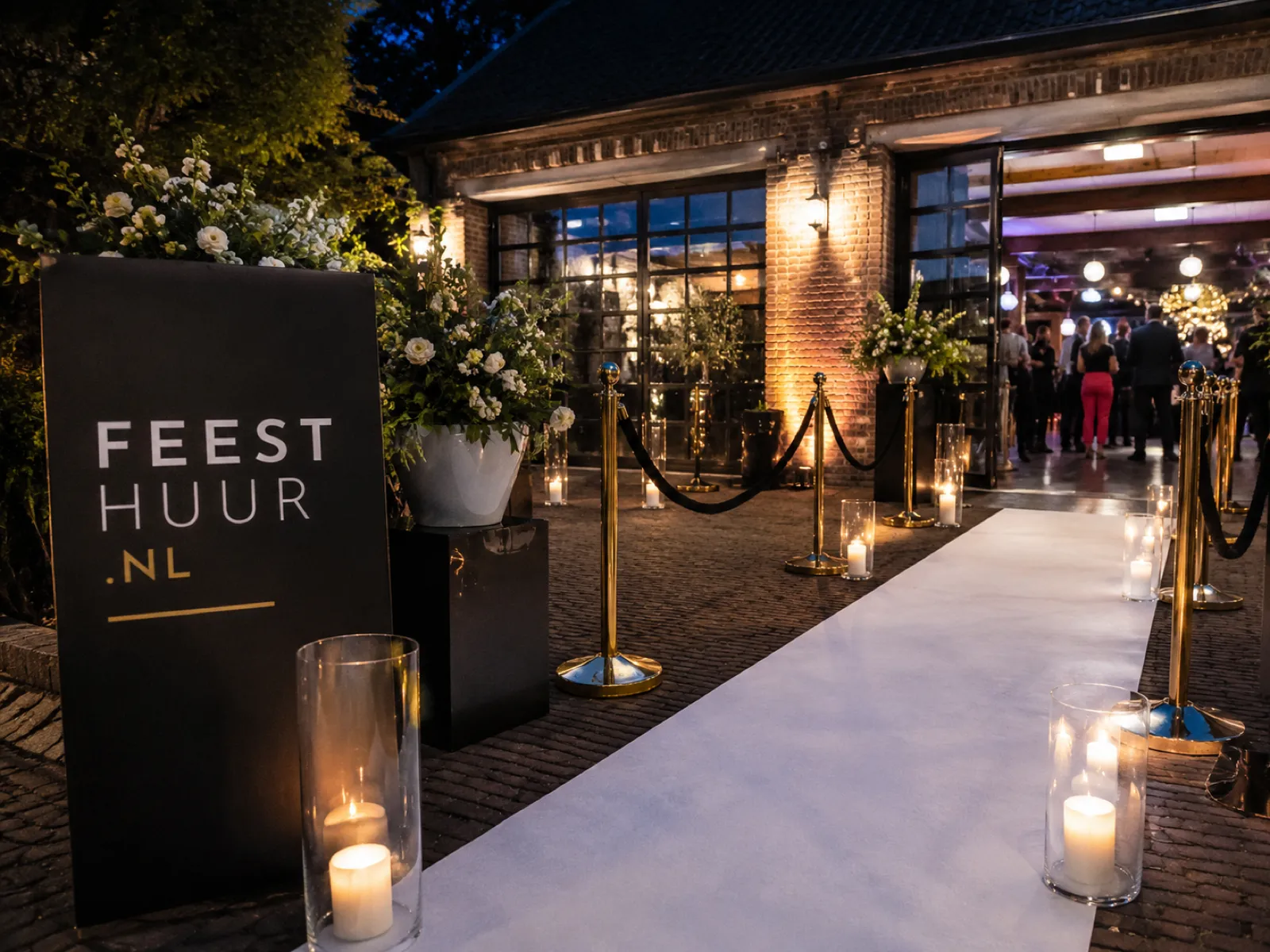 Premium event-opstelling met geluid, licht en booth